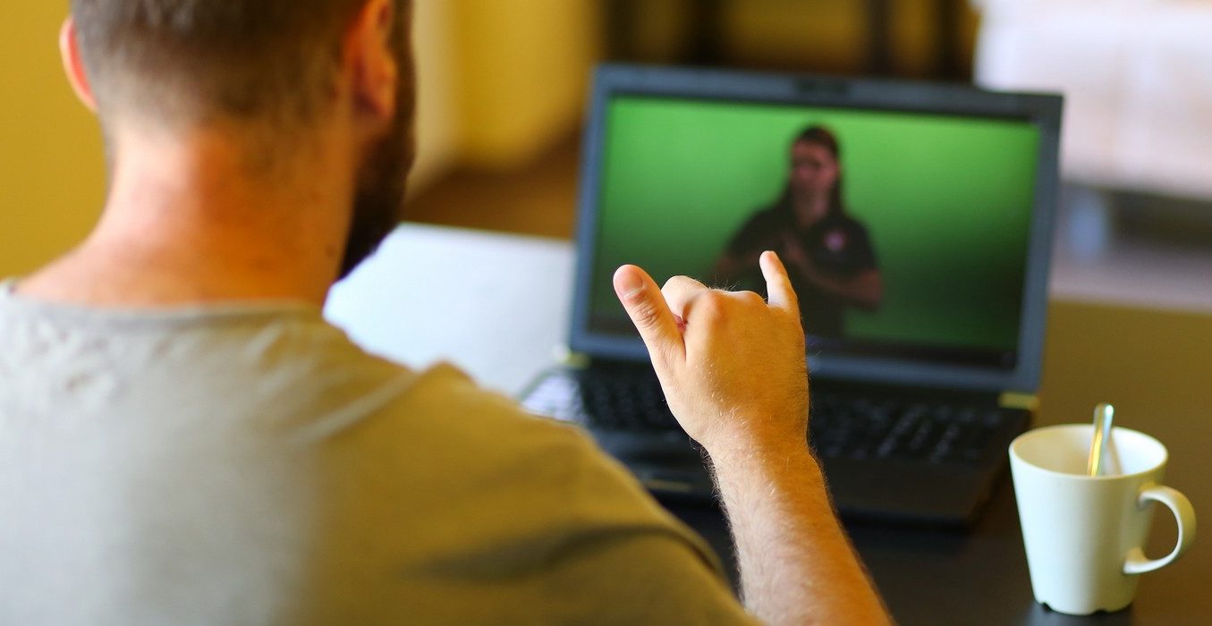 ONLINE TLMOČNÍK UŽ DVAKRÁT ZACHRÁNIL ŽIVOT