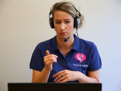Hľadáme tlmočníkov posunkového jazyka pre program Online tlmočník